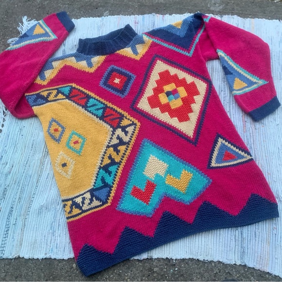 Vintage Sweaters - Vintage 80’s hand knit Sun patterned sweater small